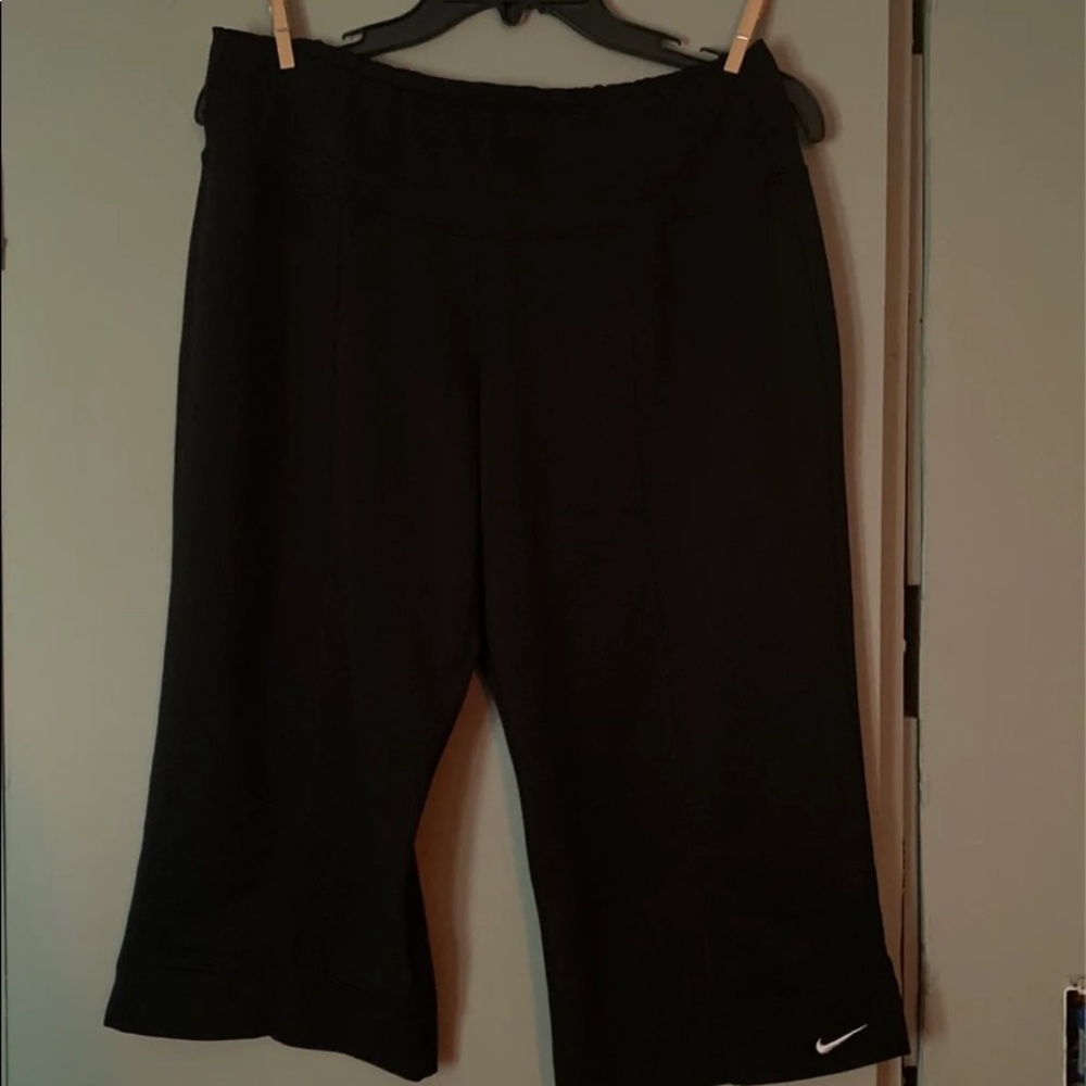 Crew cut Nike pants